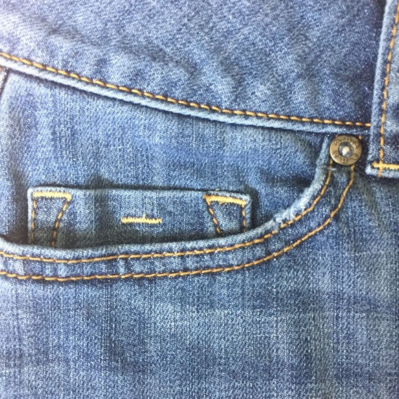 a.n.a denim skirts with distressed stitching - Picture 7 of 8